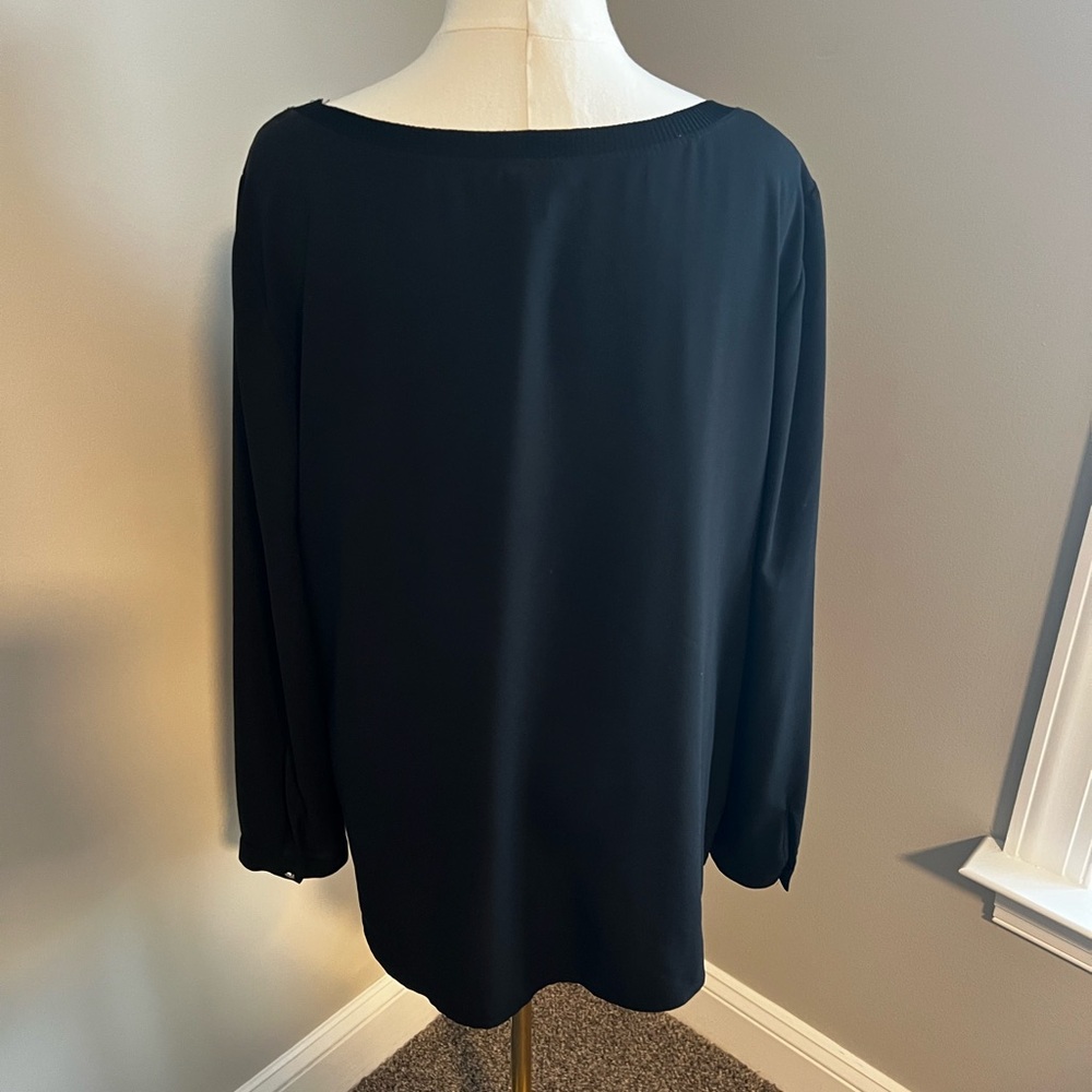 Ann Taylor Black and Tan Graphic Boxy Blouse - Picture 2 of 5